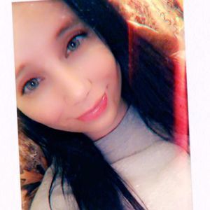 Meet your Posher, Kelli